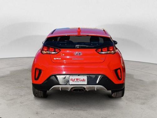 2020 Hyundai Veloster 2.0 Premium