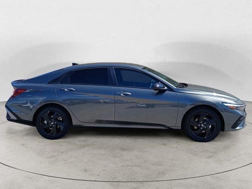 Amazon Gray 2026 Hyundai ELANTRA SEL Sport