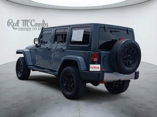 Anvil Clearcoat 2015 Jeep Wrangler Unlimited Sahara