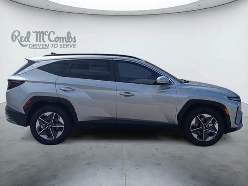 Shimmering Silver 2026 Hyundai TUCSON SEL Premium