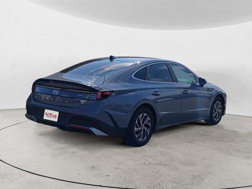 2026 Hyundai SONATA Hybrid Blue