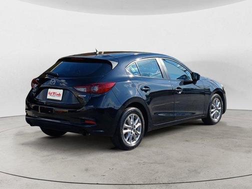 2018 Mazda Mazda3 Sport
