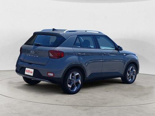 2021 Hyundai VENUE SEL
