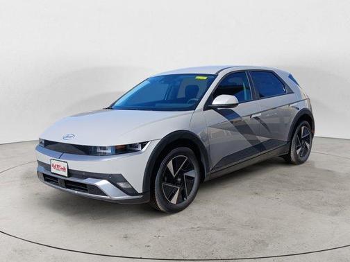 2026 Hyundai IONIQ 5 SE Standard Range