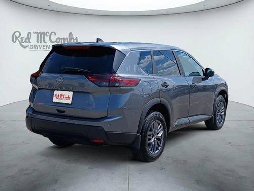Gun Metallic 2025 Nissan Rogue S