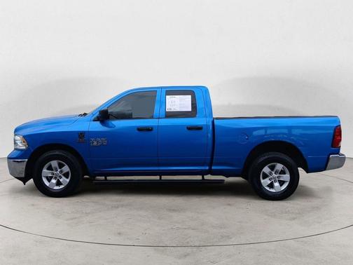 Hydro Blue Pearlcoat 2022 RAM 1500 Classic Tradesman