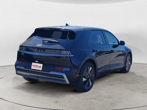 2026 Hyundai IONIQ 5 SE