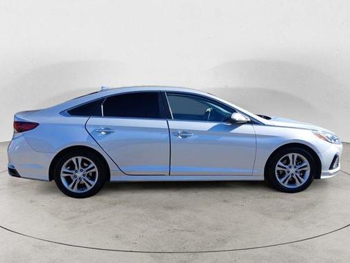 2019 Hyundai SONATA SEL