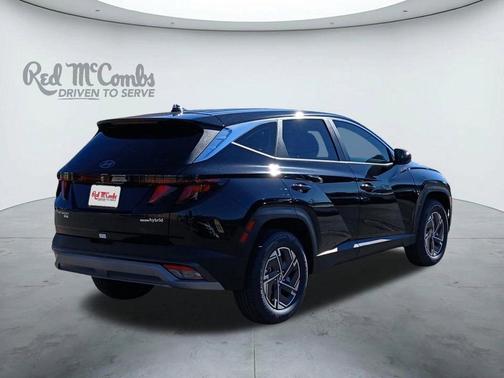Ash Black 2026 Hyundai TUCSON Hybrid Blue SE