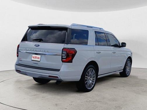 2022 Ford Expedition Platinum