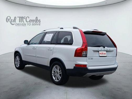 Osmium Gray Metallic 2018 Volvo XC90 T5 Momentum