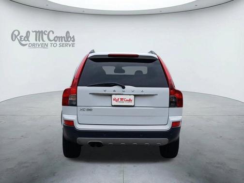 Osmium Gray Metallic 2018 Volvo XC90 T5 Momentum