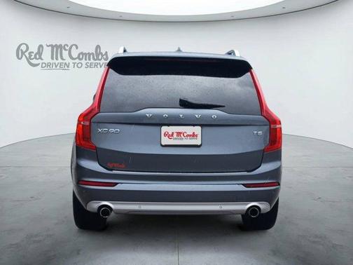 Osmium Gray Metallic 2018 Volvo XC90 T5 Momentum