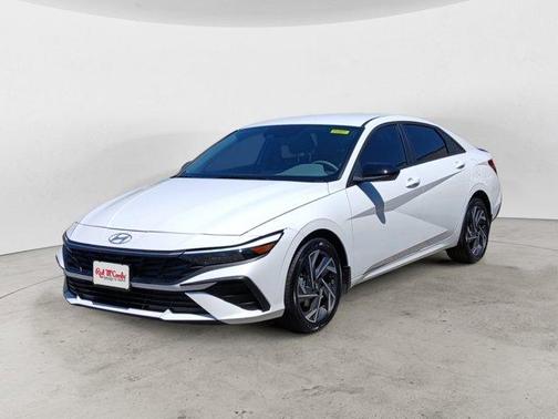 2025 Hyundai ELANTRA HEV SEL