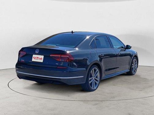 2018 Volkswagen Passat 2.0T R-Line