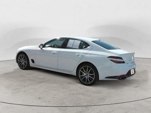 2025 Genesis G70 2.5T