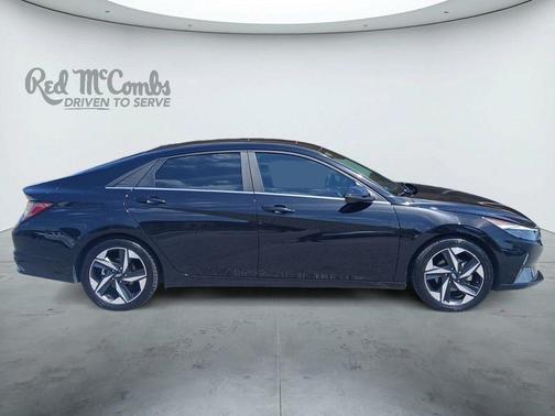 Phantom Black 2022 Hyundai ELANTRA HEV Limited