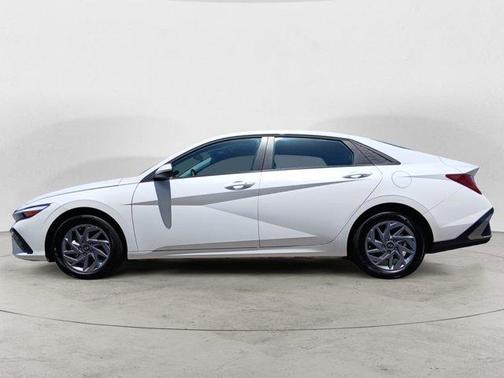 2025 Hyundai ELANTRA HEV Blue