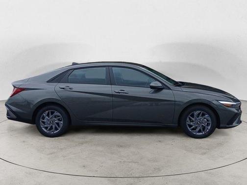 2026 Hyundai ELANTRA HEV Blue