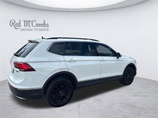Pure White 2020 Volkswagen Tiguan 2.0T SE
