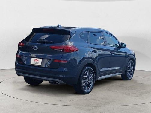 2021 Hyundai TUCSON SEL