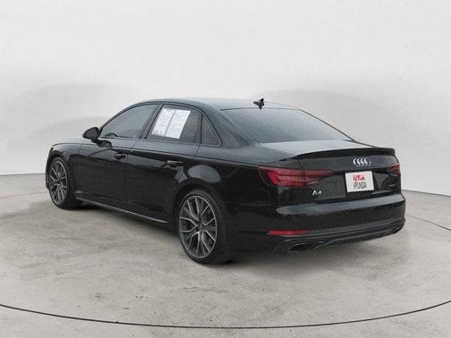 2019 Audi A4 2.0T Prestige