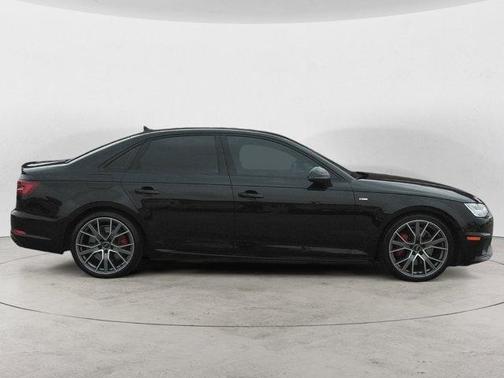 2019 Audi A4 2.0T Prestige