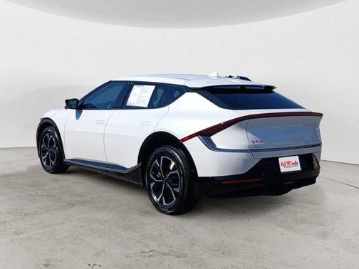 2023 Kia EV6 Wind