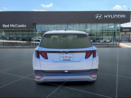 2025 Hyundai TUCSON SE