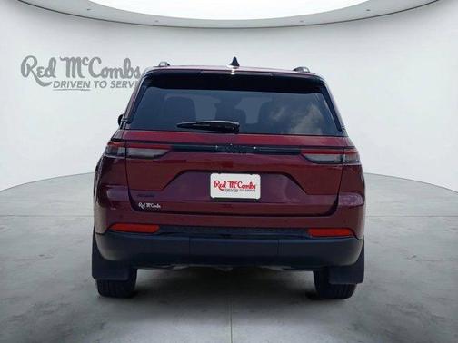 Velvet Red Pearlcoat 2025 Jeep Grand Cherokee Laredo