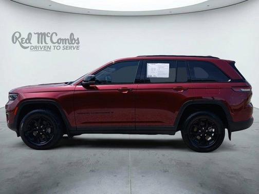 Velvet Red Pearlcoat 2025 Jeep Grand Cherokee Laredo