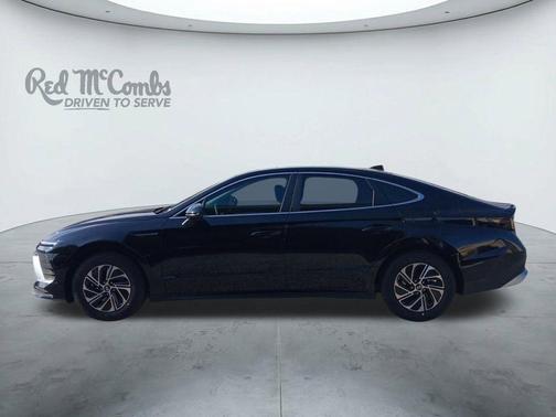 Black 2026 Hyundai SONATA Hybrid Blue
