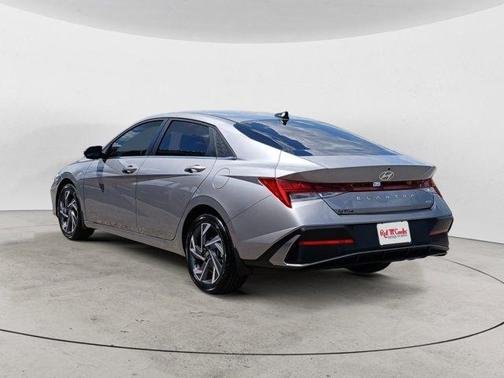 2025 Hyundai ELANTRA HEV Limited