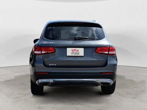 2017 Mercedes-Benz GLC 300 Base