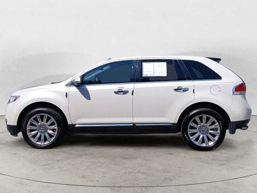 2014 Lincoln MKX Base