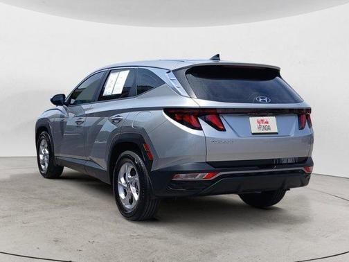 2024 Hyundai TUCSON SE