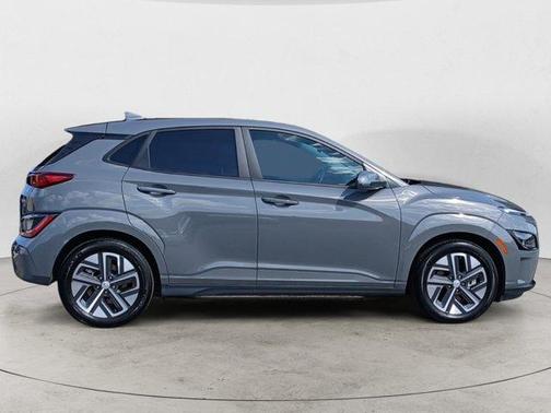 2023 Hyundai KONA EV SEL