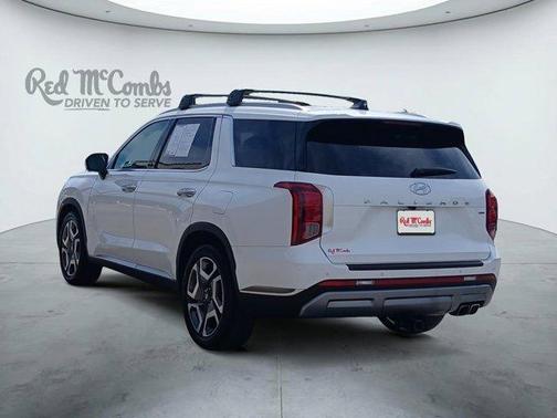 White 2024 Hyundai PALISADE Limited