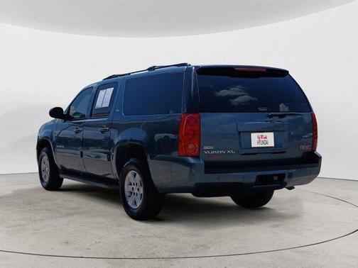 2010 GMC Yukon XL 1500 SLT