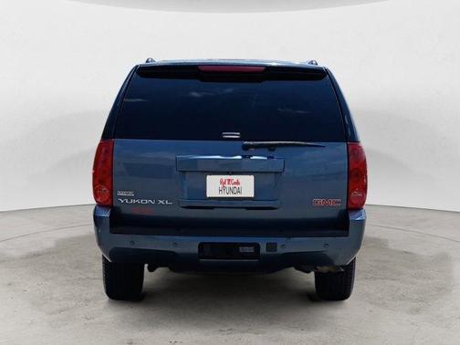 2010 GMC Yukon XL 1500 SLT