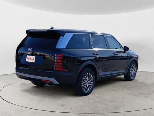 2026 Hyundai PALISADE SE