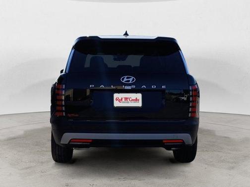 2026 Hyundai PALISADE SE