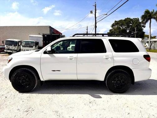 2021 Toyota Sequoia Base