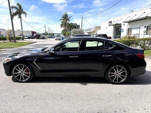 Vik Black 2021 Genesis G70 3.3T AWD