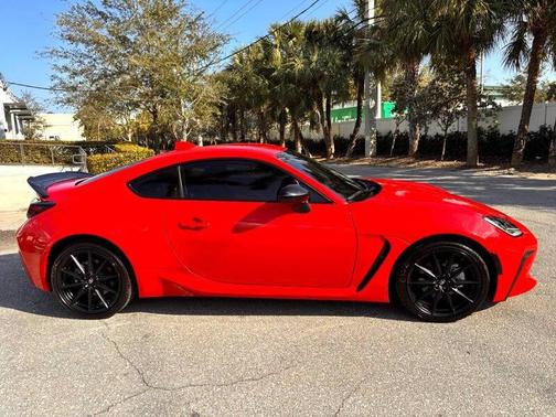 2023 Toyota GR86 Premium