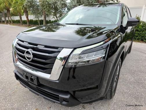 2022 Nissan Pathfinder S 4WD