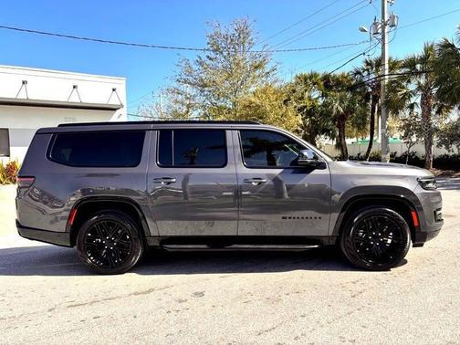 2024 Jeep Wagoneer L Series II Carbide 4x4