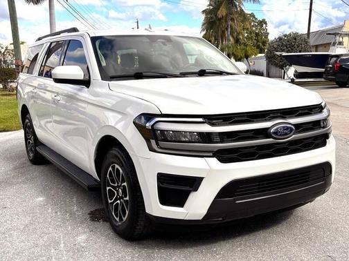 2022 Ford Expedition Max XLT