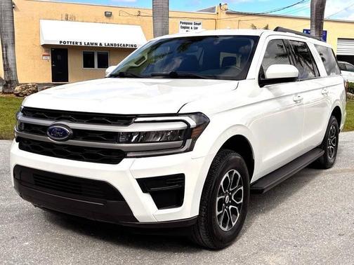 2022 Ford Expedition Max XLT