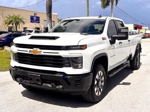 2025 Chevrolet Silverado 2500 Custom